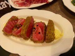 开心果烤金枪鱼-Fiume福弥意大利餐厅