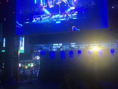 -绿地风尚天地广场