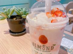 -杏甜品(尖沙咀加拿分道店)