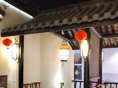 -卢大鲜鱼头捞饭(美利广场店)