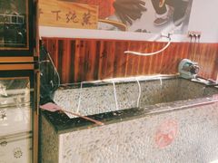 -哈尔滨东北铁锅炖(都督街店)