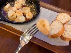 西班牙蒜香虾伴法包-FISH&POTATO Cō(地中海美食 万象城店)