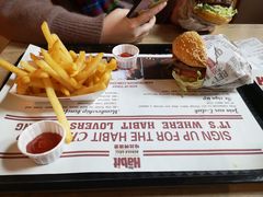 -The Habit Burger Grill 哈比特汉堡(复兴soho店)