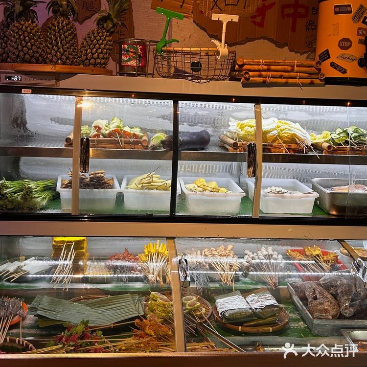 厦门漂亮店🍍温暖木质调的傣味餐厅