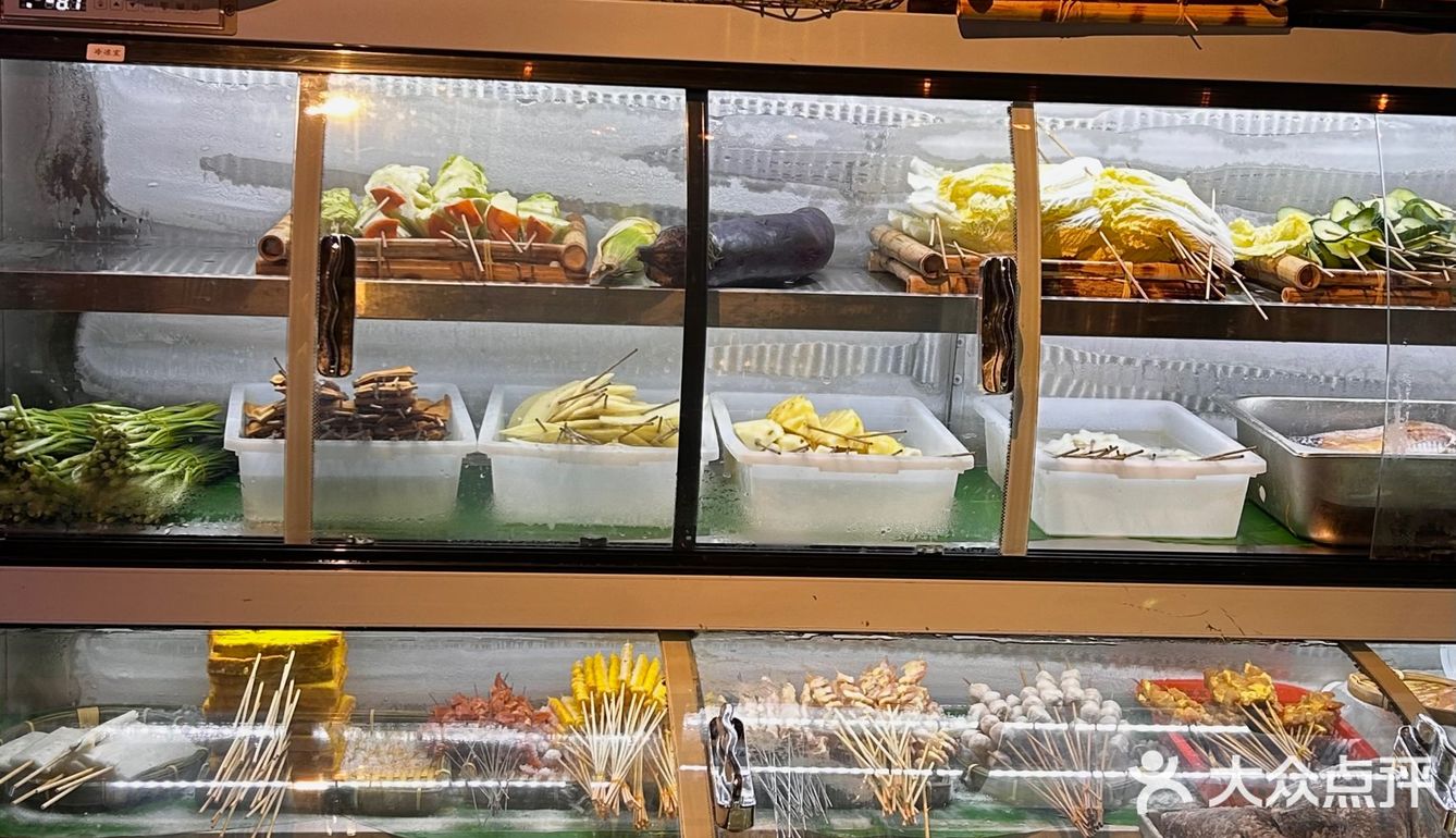 厦门漂亮店🍍温暖木质调的傣味餐厅