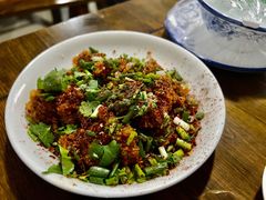 粉蒸肥肠-小杨翘脚牛肉