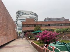 -香港理工大学