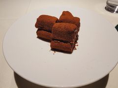 -四季民福烤鸭店(外滩外白渡桥店)
