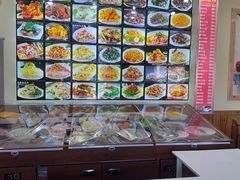 -虹海圣肉饼店家常菜馆