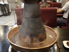 -楼外楼大刀肉传统火锅居(幸福街店)