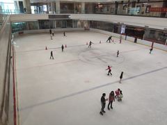 -陈露国际冰上中心(天津嘉里汇店)