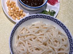 炸酱面-新侨小馆(东直门北小街店)