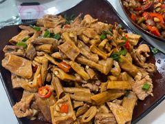 -朗妈私房菜(婺女州店)