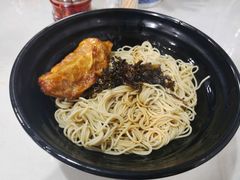-老地方面馆(思南路店)