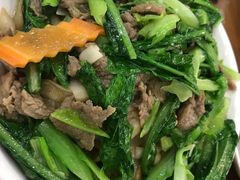 湿炒牛河-煲煲掂风味煲仔饭餐厅(西区店)