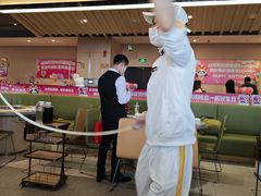 -海底捞火锅(新松江路生日主题店)