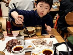 -贯贯吉·清真餐厅(浙江中路店)