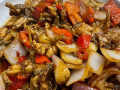红烧青蛙-英子家庭菜馆(系马桩店)