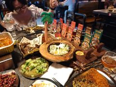 -麦凯伦烧烤·精酿超级工厂店(金桥总店)