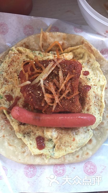 大饼鸡蛋夹鸡排