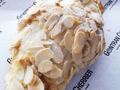 杏仁可颂-GONTRAN CHERRIER·GC可颂(朝阳大悦城店)