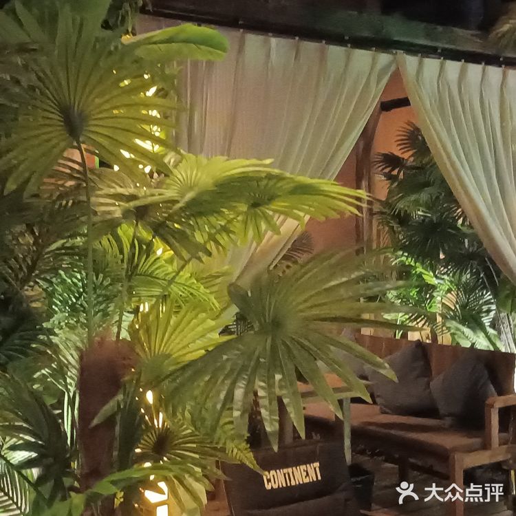 露营风的餐酒吧休闲放松好去处