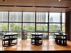 靠窗位-东田之村自助餐厅(金水路店)