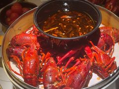 -巴厘龙虾·榜首油焖大虾(音乐学院·沿江酒馆店)