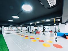 -越·健身工作室(华尔兹广场写字楼B栋店)