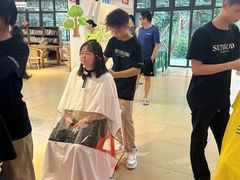 -首脑美容美发化妆美甲培训学校(龙岗校区)