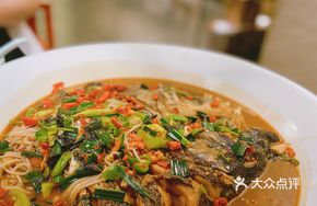 Fish Head with Rice Noodles