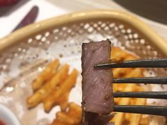 -必胜客(证大大拇指店)