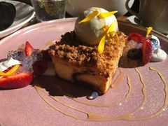 -FLOVIE FLORIST CAFE