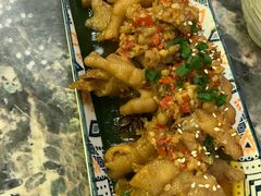 蒜香鸡脚-浩海火燒雲傣家菜(芮欧百货店)