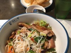 -美奈小馆·越南料理(中航城君尚购物中心店)