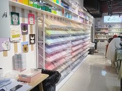 -郑在DIY·潮玩银饰绘画手作(中央大道旗舰店)