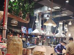 -破瓦寒窑·地摊烤羊排