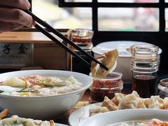 -长人馄饨铺(解放街店)