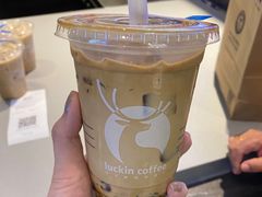 -瑞幸咖啡(凯德埃德蒙顿路店)