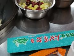 -屯老二农家铁锅炖·行业领军者(梅江店)