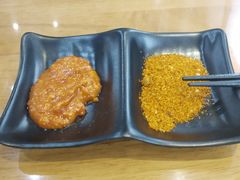-肉甲韩国木炭烤肉(新壹街1店)
