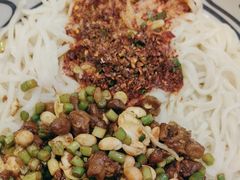 -陇上秦轩西安biangbiang面(朝龙汇店)