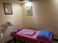 -芳草堂中医门诊部(怡芳苑店)