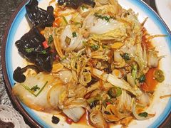 -靠山屯东北农家菜(八龙桥雅苑店)