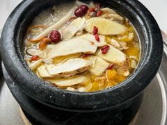 -南渝食府.墨脱石锅松茸鸡