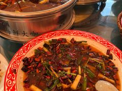 -牟记江湖重庆地标特色菜鱼蛋海鲜羊蝎子(巴南区黑金冠十多年好店)