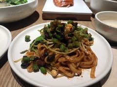 炸酱面-小大董·烤鸭(凤凰汇店)