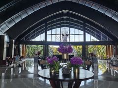 -三亚湾海居铂尔曼度假酒店