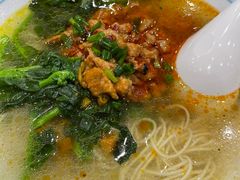 -小杨生煎(白玉兰广场店)