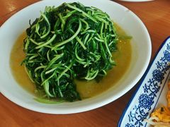 -品鲜村农家菜·阳澄湖大闸蟹(总店)